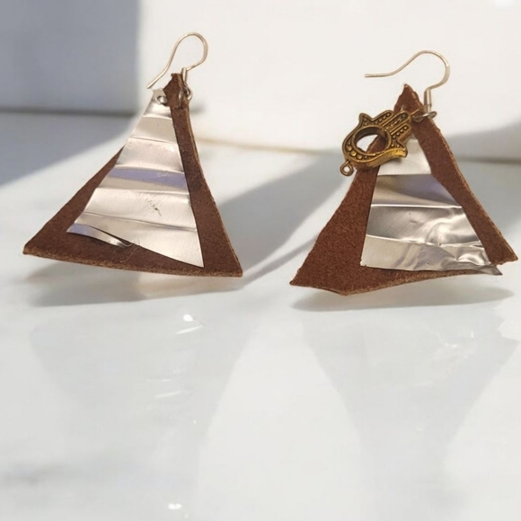 Aluminum Triangle Geometric Silver Leather Statement Earrings - Picture 1 of 2